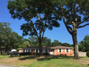 Florida, Pensacola -Lollars’ Roost